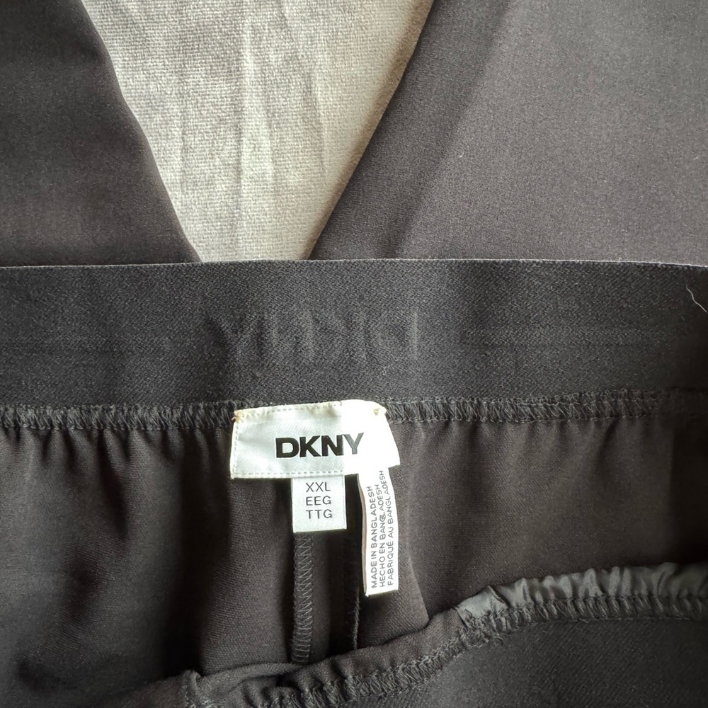 DKNY Women's Black Trousers - Picture 3 of 8